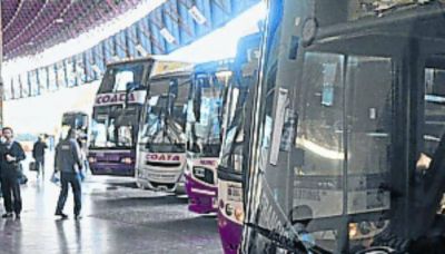 Subi� el boleto del colectivo interurbano