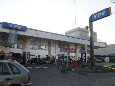 YPF aument� 4 por ciento los precios de sus combustibles