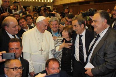 Reapareci� Moreno, junto al Papa