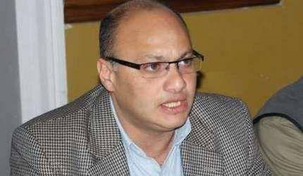 Reino tambi�n estuvo en la presentaci�n de ACUBA