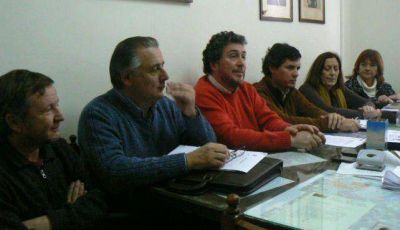 Con foco en el Policl�nico, pidieron datos sobre salud en el distrito