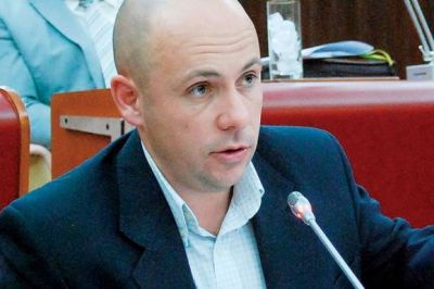 Madryn: asume el nuevo gabinete de Sastre