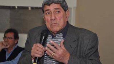 �A este Gobierno no le interesa la provincia, solo le interesa el poder�