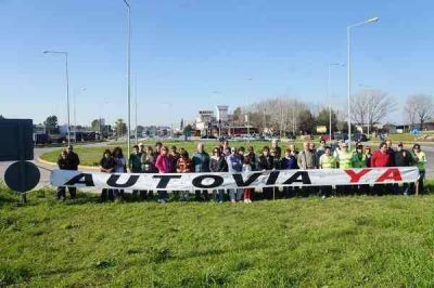 Autov�a: pasaron tres a�os de una lucha que no ha sido en vano