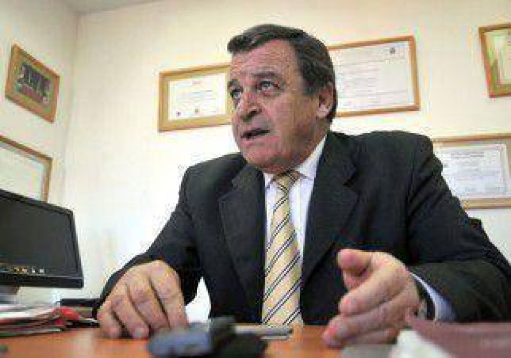 Renunci� Inaudi y su lugar ser� ocupado por Juan Monteiro 