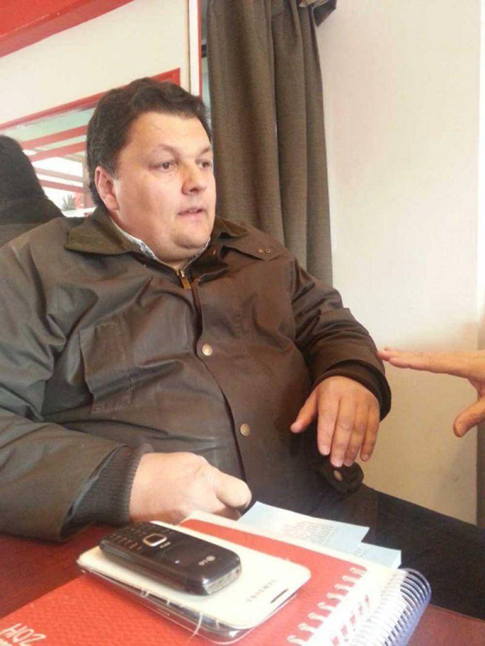 Camba Delgado propone una Unidad B�sica abierta y participativa