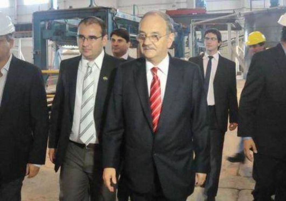 Bacileff sorprendi� a todos y decret� que se vote en marzo y septiembre 