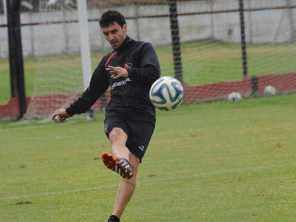 Raggio recupera dos soldados para el equipo titular de Newell's