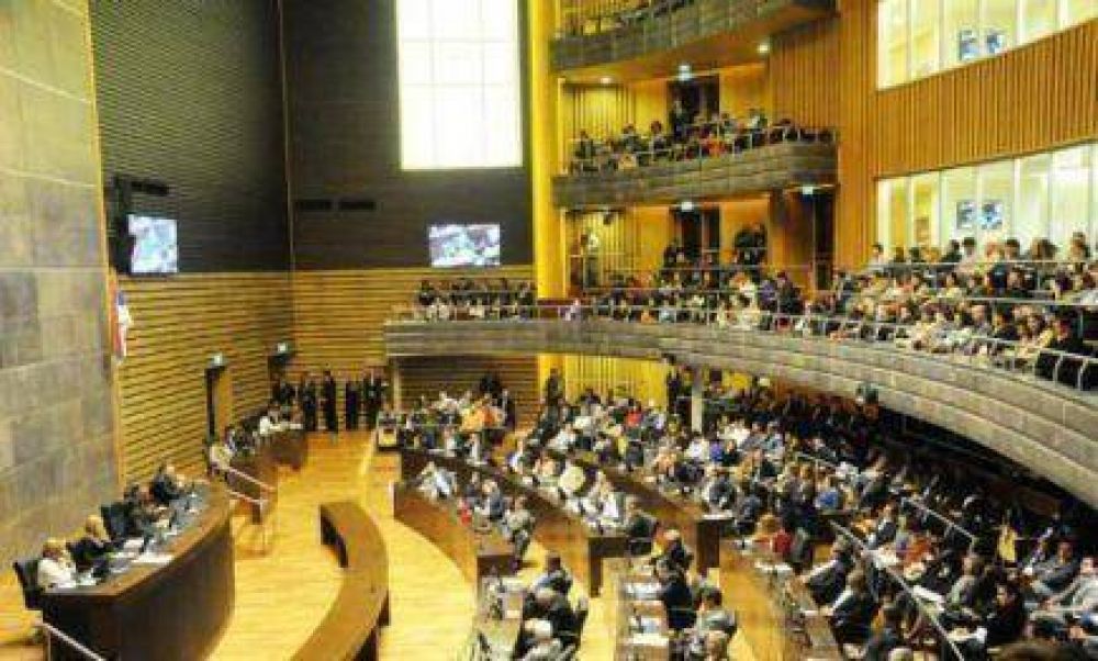 No se tratar� la creaci�n del Instituto de Formaci�n Docente