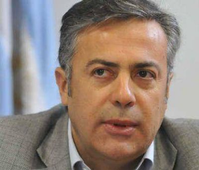 Cornejo y Costa debaten hoy por el nuevo banco estatal