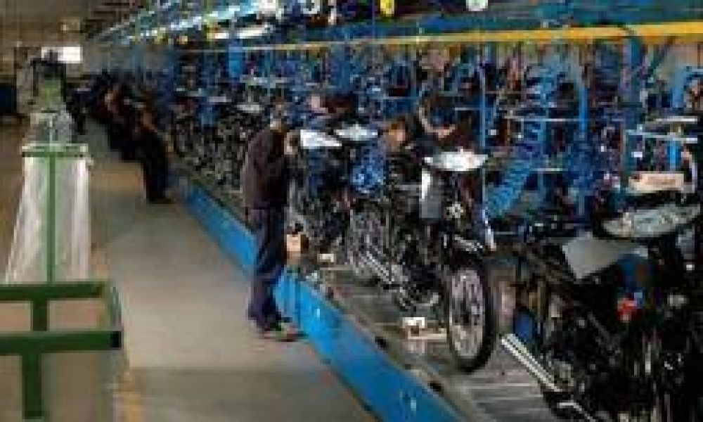 En los �ltimos cinco a�os, la industria riojana perdi� mil puestos de trabajo