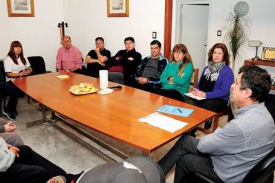 El titular de Chubut Deportes mantuvo reuniones en la ciudad