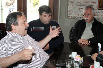 Este mi�rcoles, Ricardo Alfons�n llega a Olavarr�a