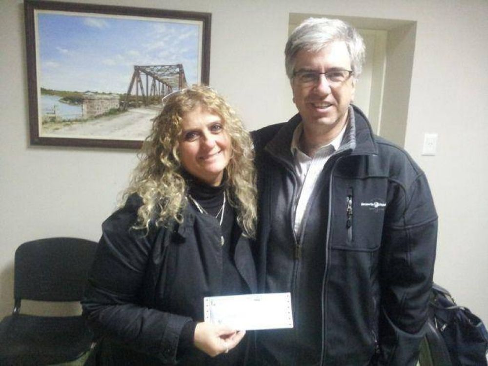 Armend�riz entreg� subsidio al CFP 402 anexo del Carril