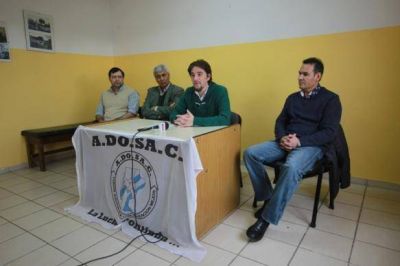 ADOSAC confirm� retenci�n de tareas si no se deposita el sueldo
