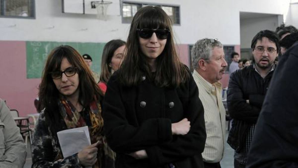 Twitter: el insulto de un economista medi�tico contra Florencia Kirchner