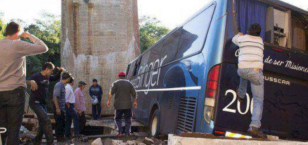 Acaragu�: la Justicia indaga sobre habilitaci�n del puente
