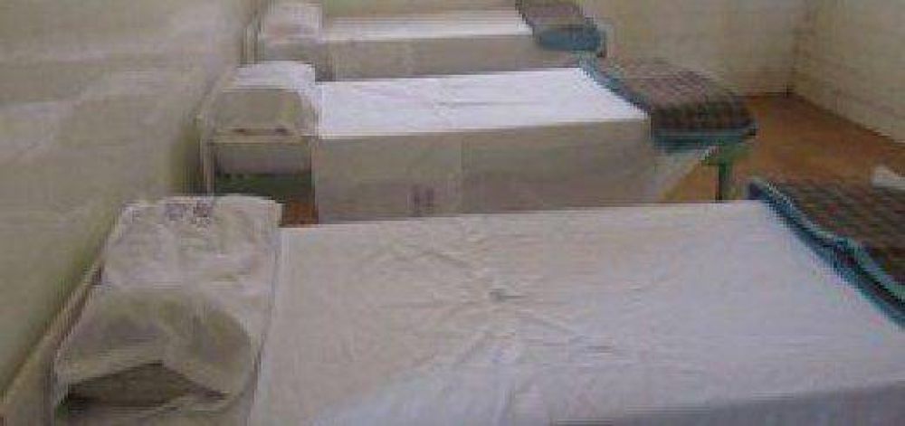 Hist�rico: Cerraron sala de aislamiento del hospital Carrillo