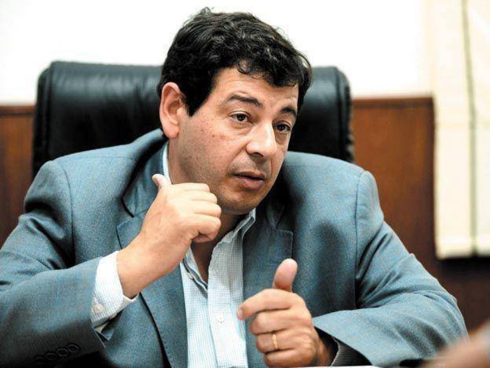 El ministro de Seguridad jubil� a ocho de los nueve comisarios generales