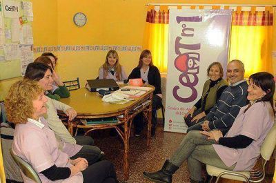 El Ceat N�1 recibi� lo recaudado con el concierto de �Cl�sica y Solidaria�