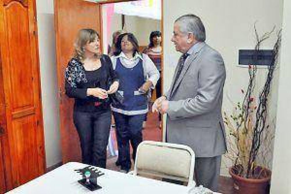 Infante inaugur� obras de remodelaci�n en el jard�n municipal N� 13
