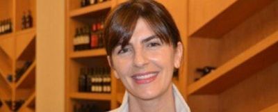 �Los gobiernos y pol�ticos poco escuchan a los j�venes�