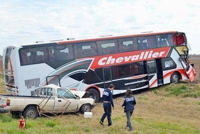 Un muerto y varios heridos a ra�z de un choque m�ltiple en la ruta nacional N� 8
