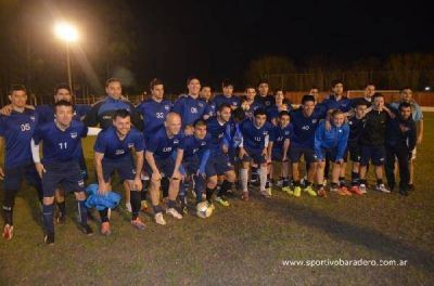 Torneo Federal B: Rivadavia y Sportivo se medir�n el domingo a las 16.15