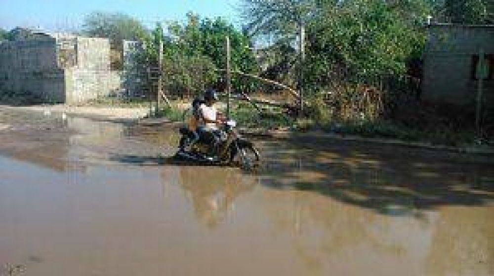 P�rdida de agua genera serios problemas en el Santa Luc�a
