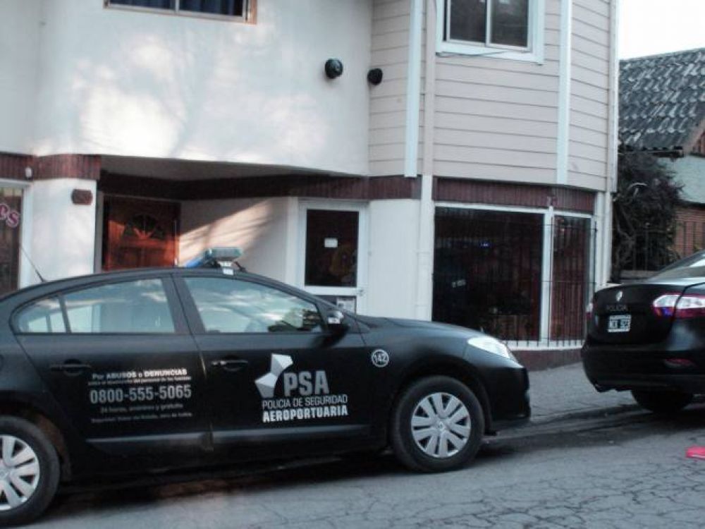 Realizaron en Bariloche 15 allanamientos en una megacausa por narcotr�fico que llegar�a hasta Colombia