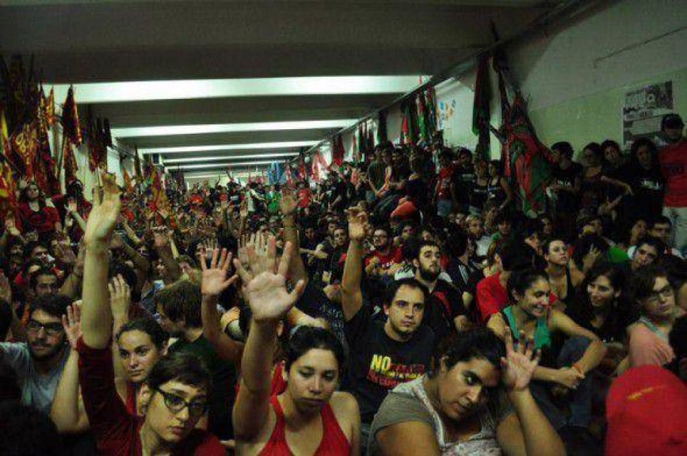 El socialismo se consolida en Derecho, el PRO disputa con la Franja y La C�mpora quedar�a cuarta