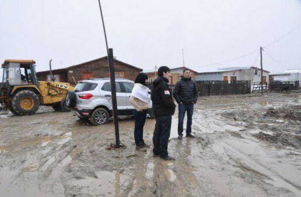 Vialidad Provincial realiz� trabajos en Margen Sur y proyecta obras en zonas urbanas y rurales