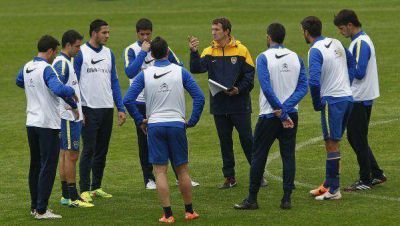 Boca enfrentar� a Central con Ch�vez y Castellani por Carrizo y Gago