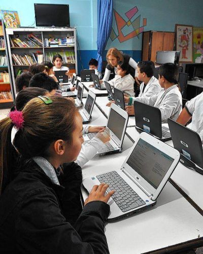 Ya funciona la jornada completa para 300 alumnos