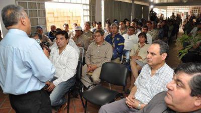 El IPVU organiz� ciclo de charlas para el personal de obra