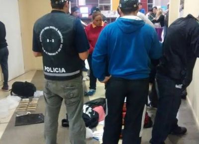 Detuvieron a una pareja con m�s de dos kilos de marihuana y coca�na