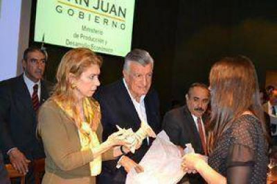  D�bora Giorgi: �Las palabras de los mascarones de proa no me preocupan�
