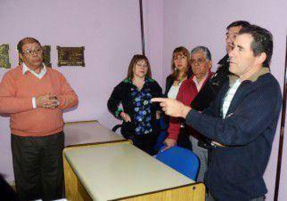 La tarifa de la luz aumentar� 27 por ciento en Plottier 