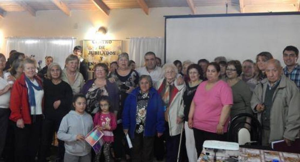 ANSES brinda charlas a Jubilados en El Calafate
