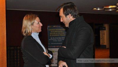 Martini evit� hablar de candidaturas y apunt� otra vez contra Weretilneck