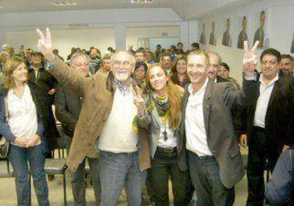 El pichettismo cerr� la campa�a local 