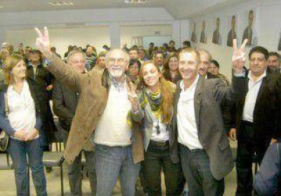 El pichettismo cerr� la campa�a local 