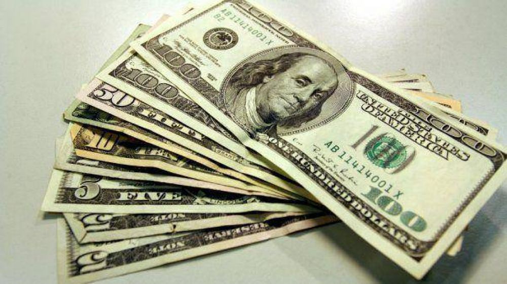 El d�lar negro cierra la semana estable a $14