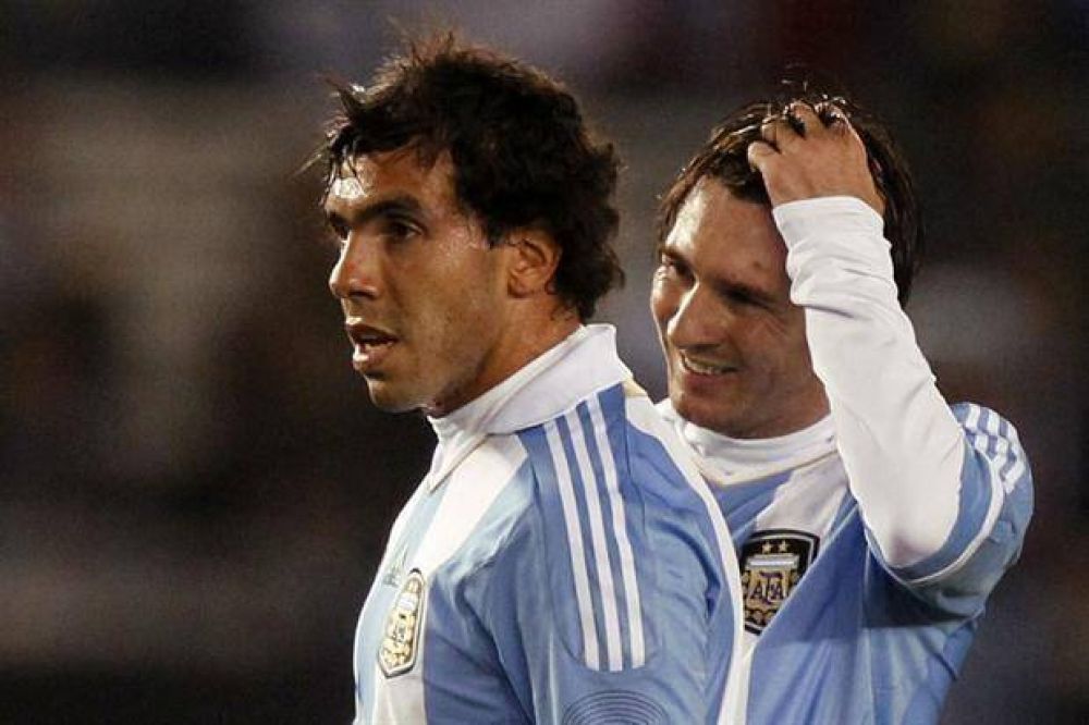 Con el aval del grupo, Carlos Tevez est� muy cerca de volver a la selecci�n