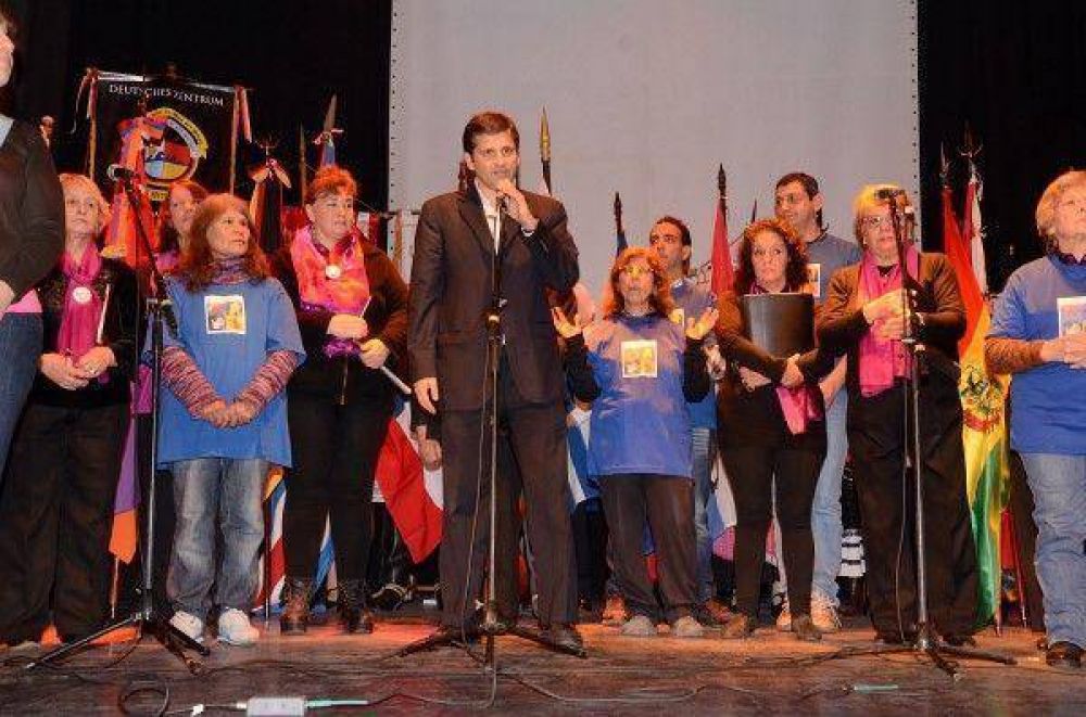 �LOS INMIGRANTES PROFUNDIZARON LA CULTURA DEL ESFUERZO Y DEL TRABAJO�