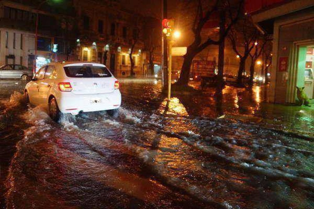 OTRA VEZ LA PREOCUPACI�N POR LA LLUVIA