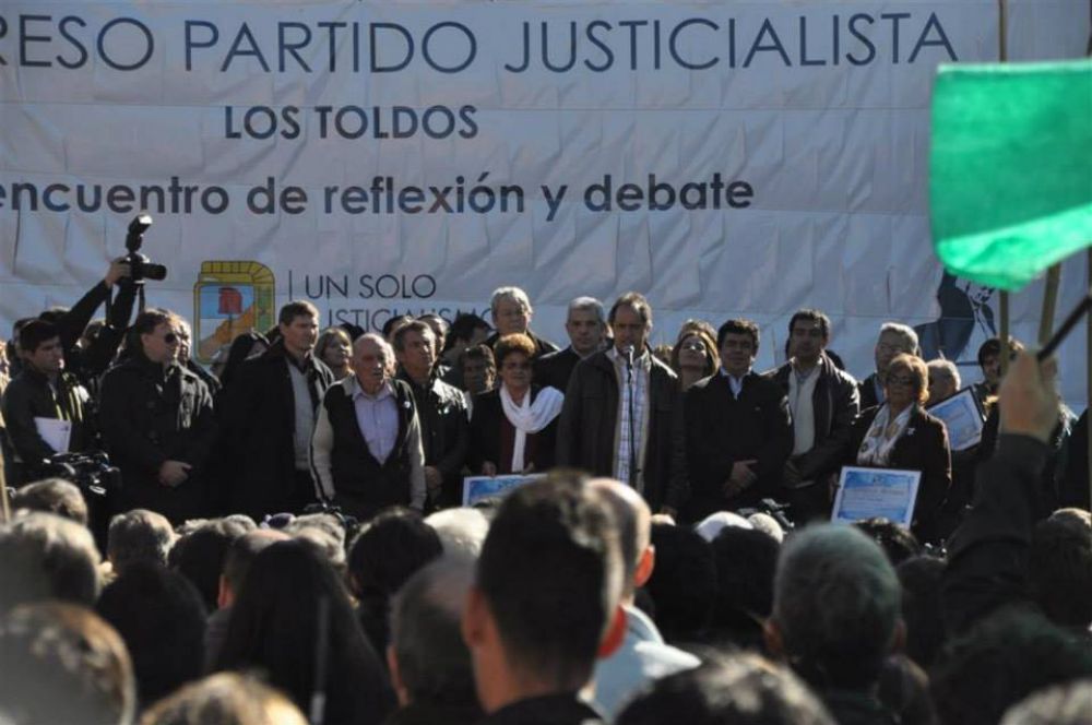 S�bado de oficialismo dividido: El PJ en Punta Alta y Unidos y Organizados en La Plata