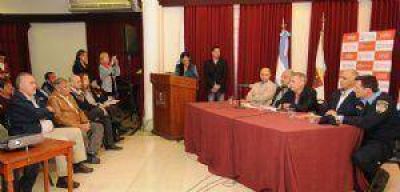 Carlos Paz present� la Fiesta de la Primavera 2014