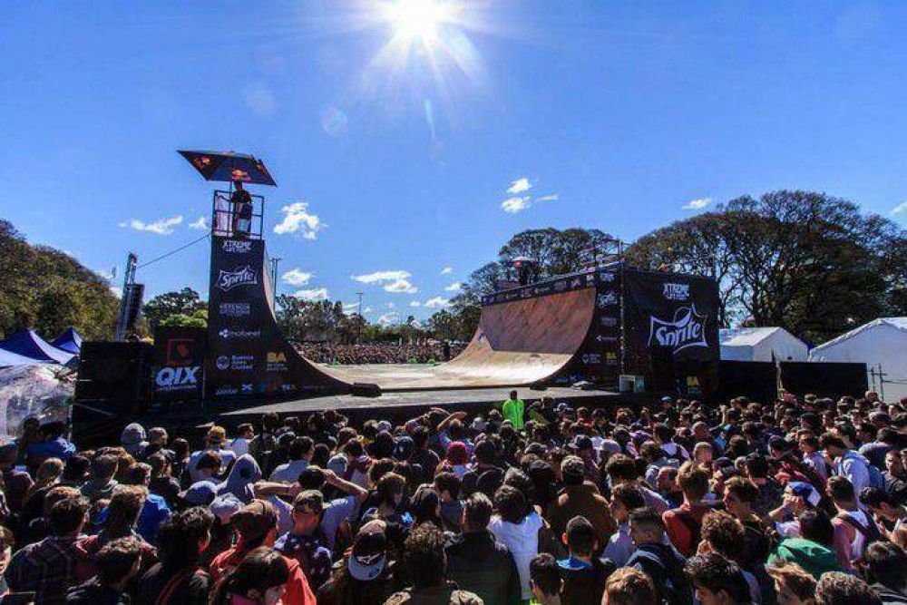 El mejor del mundo de skate convoc� a una multitud en los Bosques de Palermo