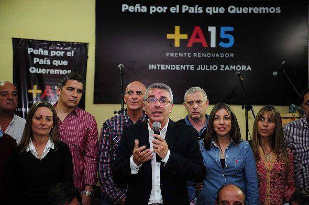 El FR Tigre realiz� la pe�a �Por el pa�s que queremos� en Tigre Centro